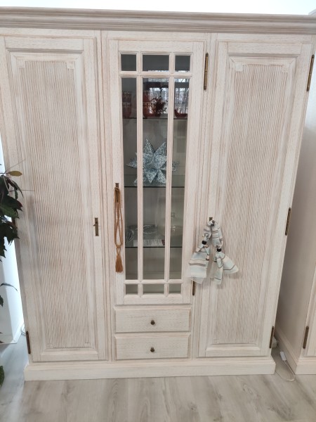 Vitrine Duett aus Pinie Massivholz Mit Türen & Schubladen, Breite 162 cm Ausstellungsstück